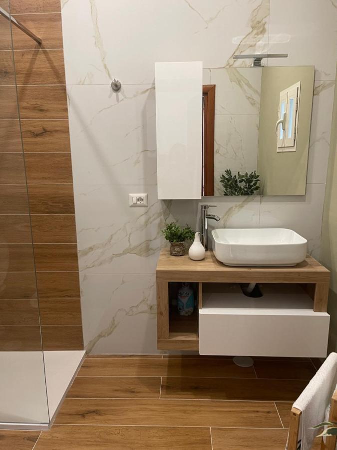 Miracles On 32th Street Apartment Naples